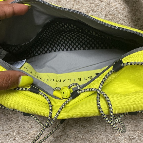 Stella McCartney Fanny pack! - Picture 3 of 13